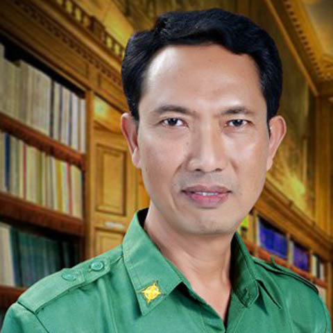 Foto Drs.DRAJAT SUHARIYANTO 